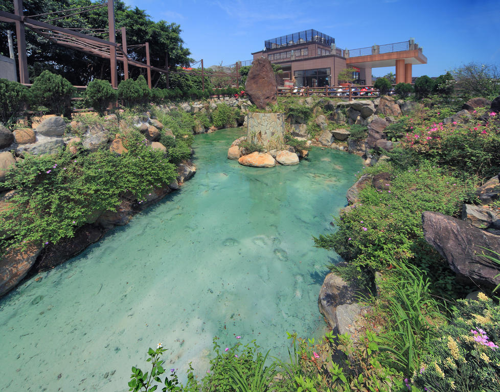 Jin Yong Quan Spa Hotspring Resort Wanli Exteriör bild